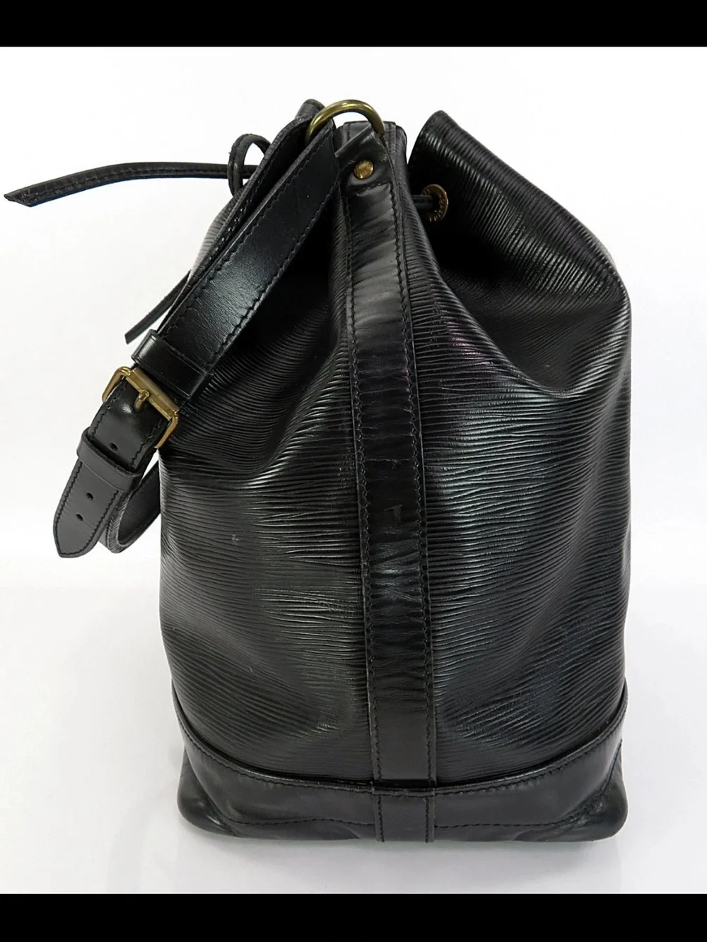 Louis Vuitton classic louis